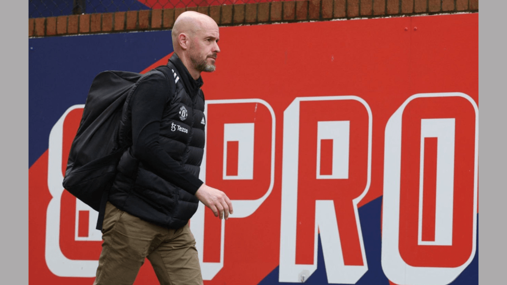 Erik ten Hag Yakini Dirinya Masih Terbaik Tangani United, Jose Mourinho Mengintip Peluang